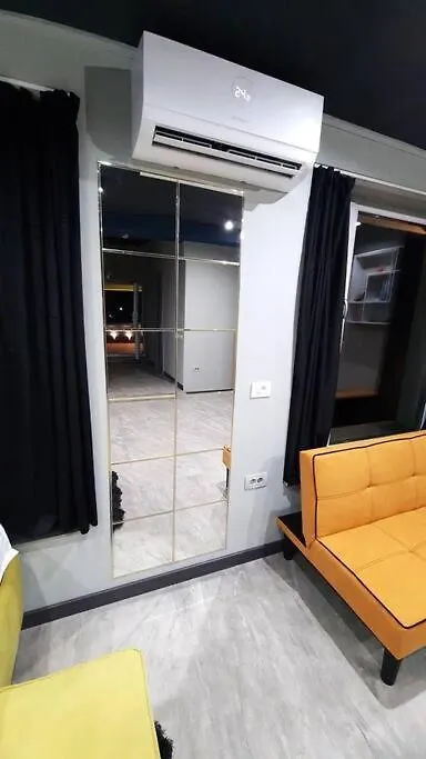 Mogosoaia High Living Penthouse Apartment Chitila